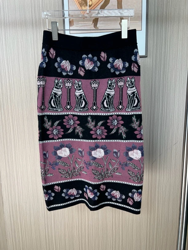 201品牌撤柜女装曼家时尚设计款针织半身裙