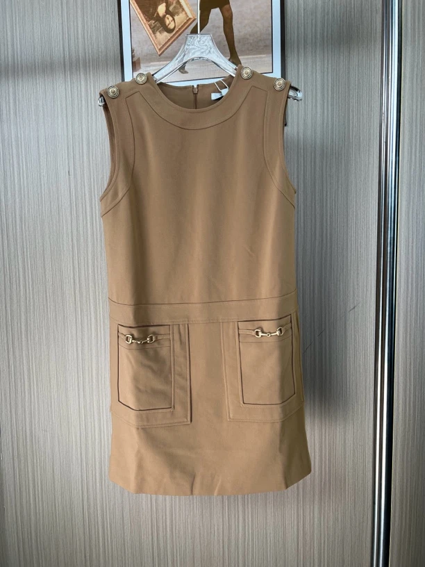 106品牌撤柜女装曼家时尚设计款气质连衣裙