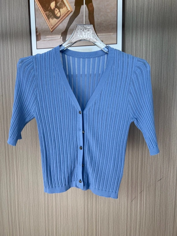 215品牌撤柜女装曼家时尚设计款针织上衣