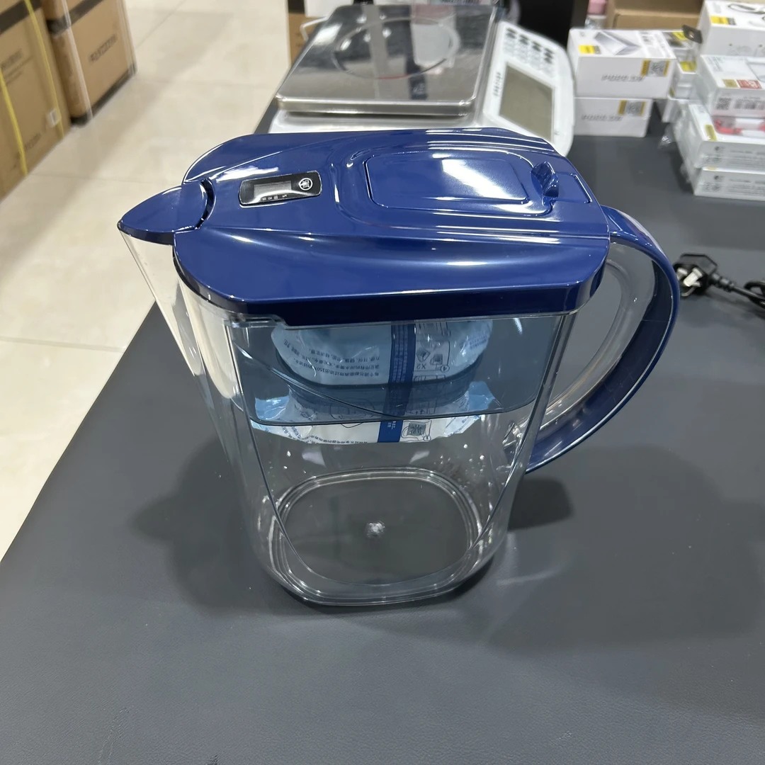 滤水壶家用净水壶滤芯过滤器收纳箱