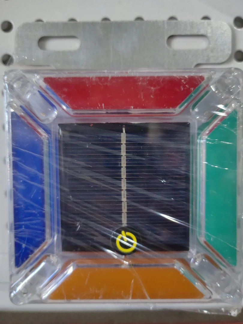 太阳能爆闪警示灯太阳能灯太阳能爆闪灯警示闪光灯车灯闪光