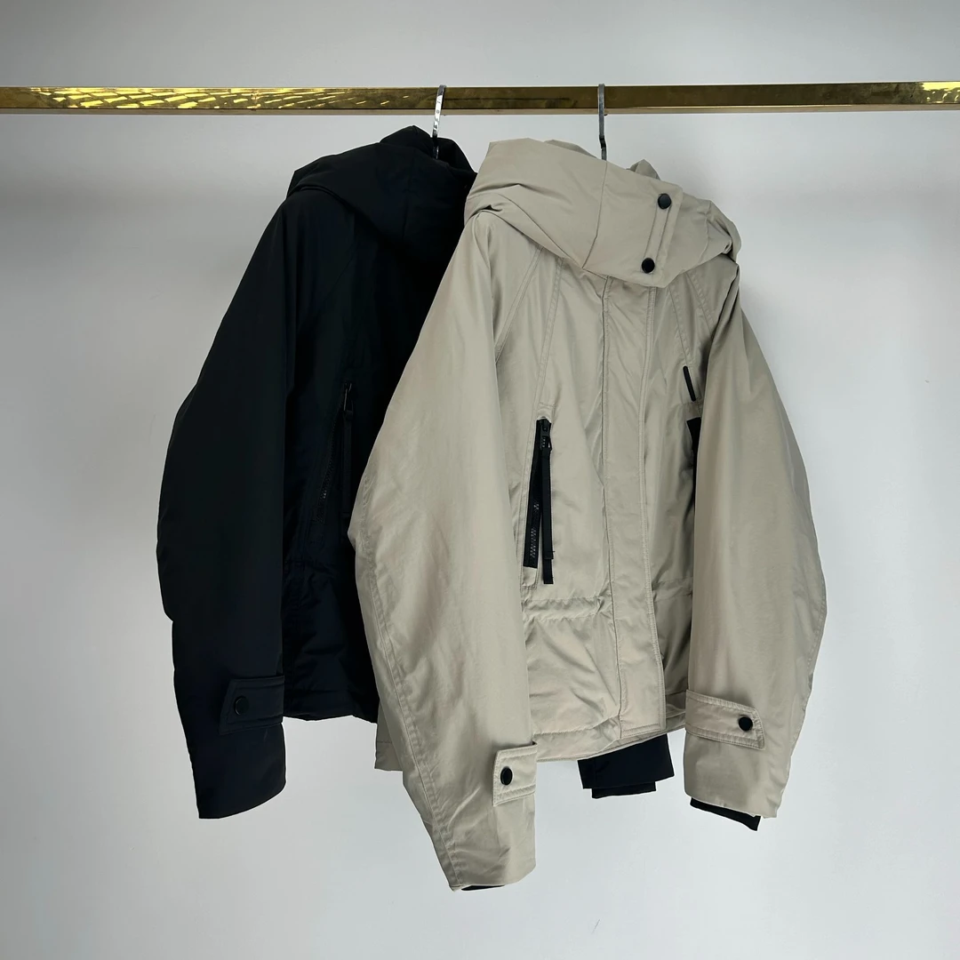 TinaK户外轻盈短款连帽羽绒服时尚宽松加厚保暖韩版冬季YR224051