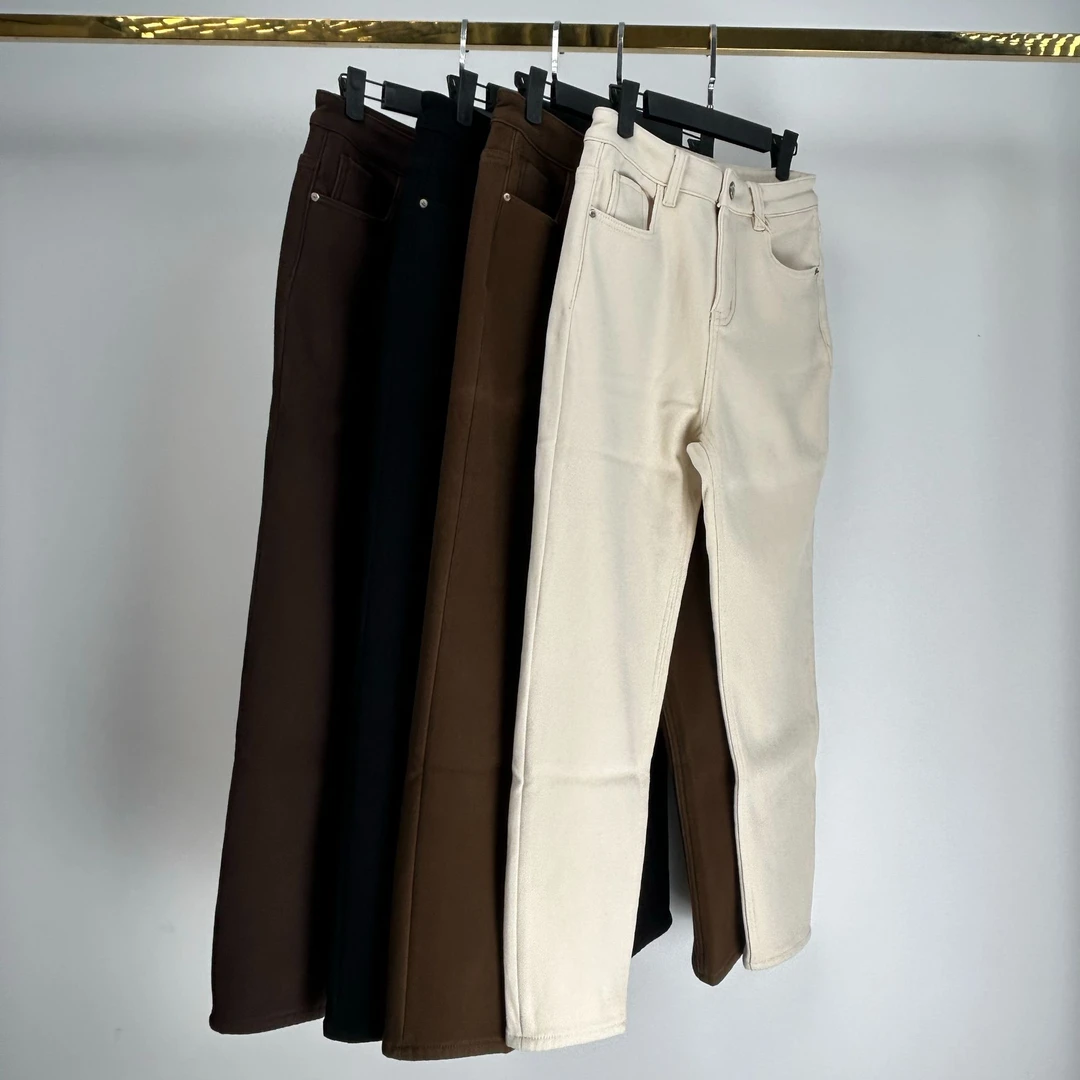 TinaK美拉德色系婴儿绒牛仔裤高腰时尚百搭水洗白色KZ224033