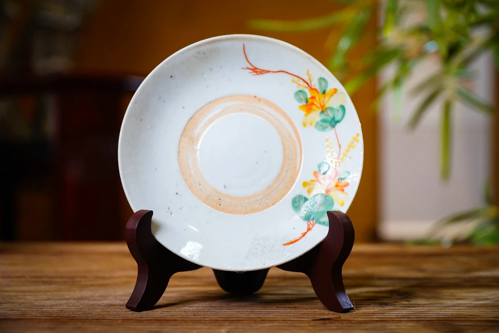 民国 粉彩花卉小盘