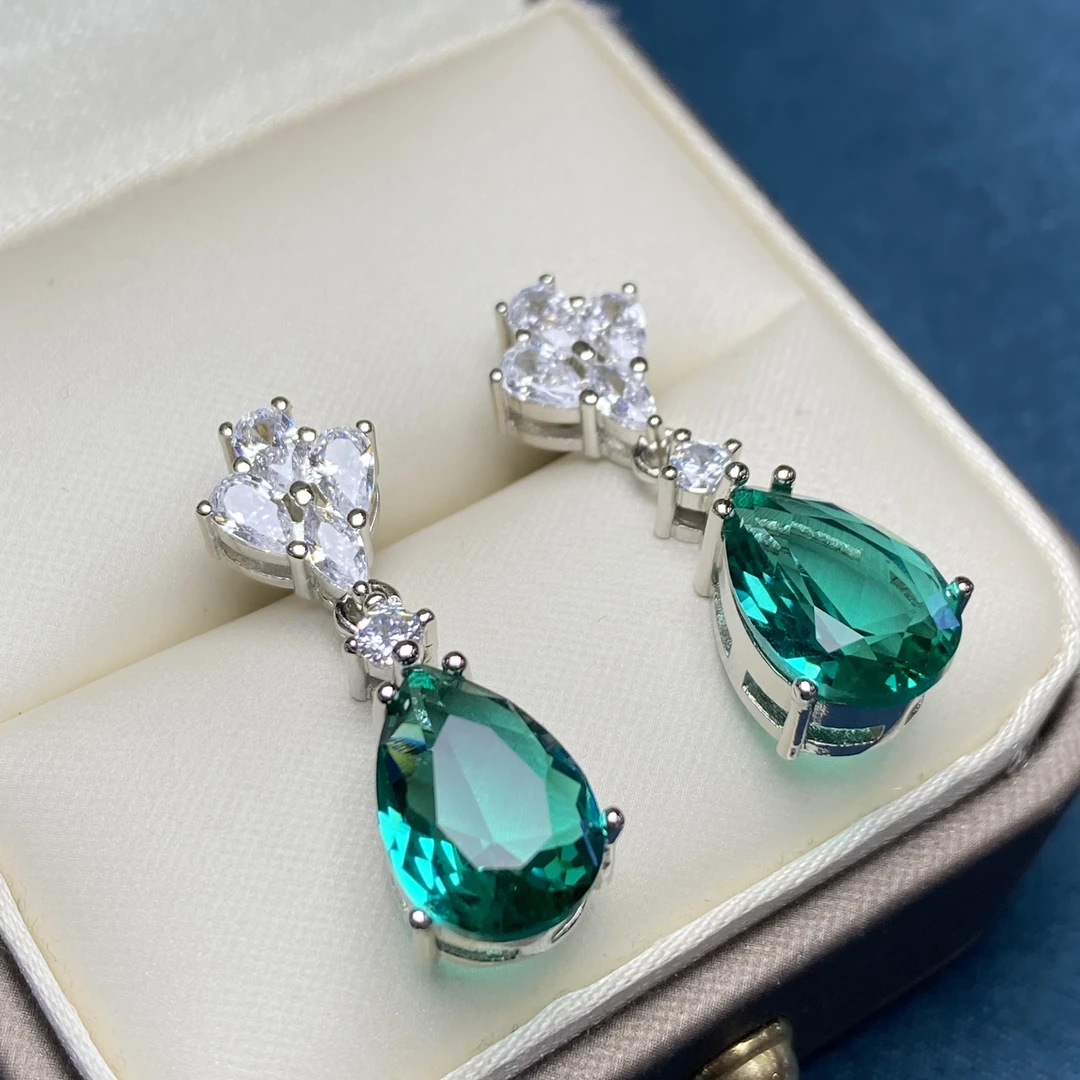 培育祖母绿 绿色水滴形简约长款时尚耳钉·4073