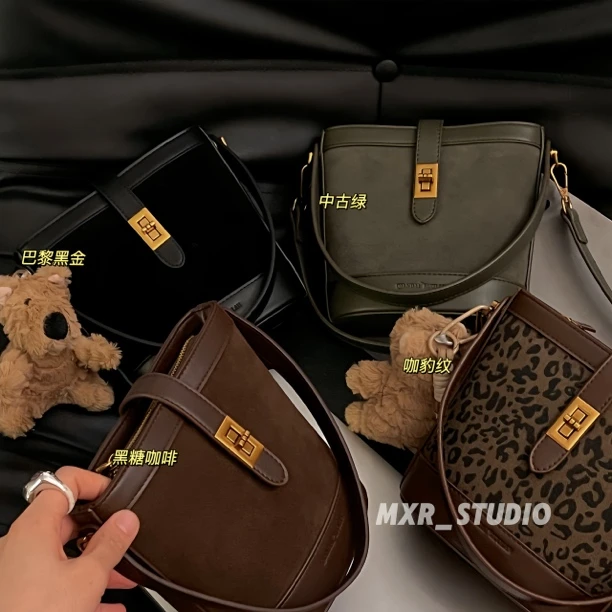 【慵懒家族】水桶包包女2024新款秋季轻奢小众设计高级感手提斜挎包