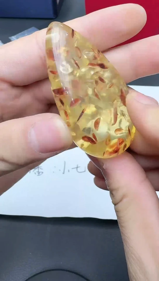 【闪购商品】琥珀（花珀）颈饰未镶嵌446