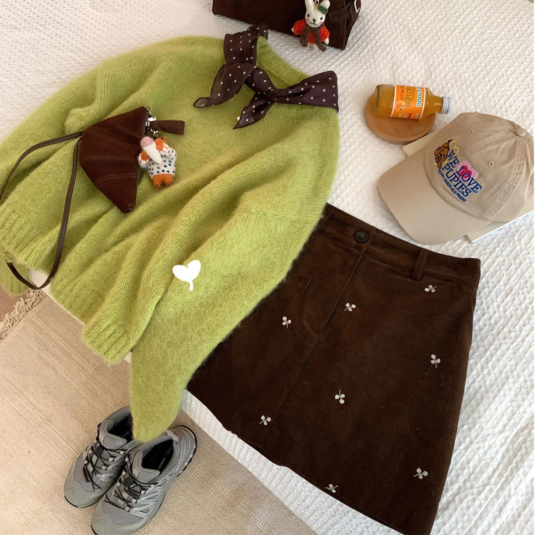 秋冬新款韩系复古气质穿搭一整套慵懒宽松毛衣灯芯绒短裙两件套装