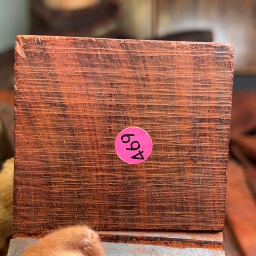【闪购商品】檀香紫檀(小叶紫檀)