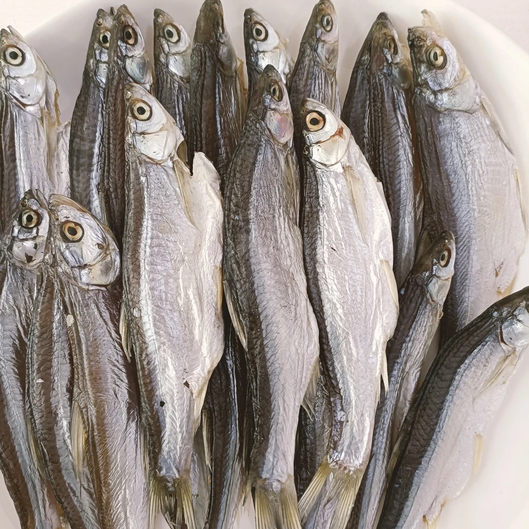 东北淡水鱼青鳞鱼干一斤起（不是十分干 发货后不支持退款拒收）