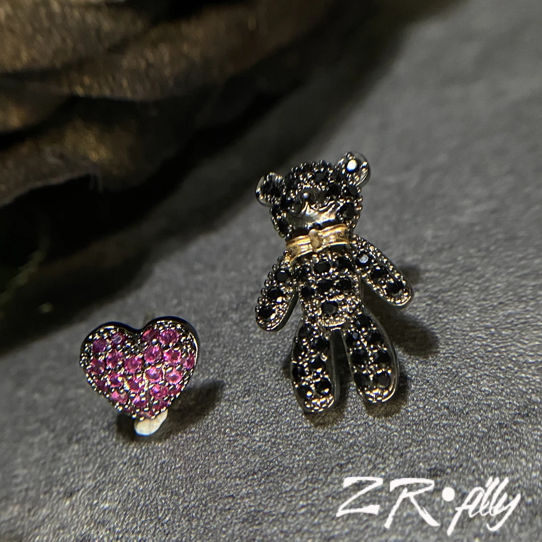 ZR filly 铜合金耳饰 时尚迷你爱心小熊耳钉1036