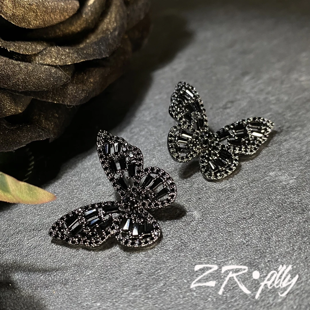 ZR filly 铜合金仿水晶耳饰 气质时尚蝴蝶耳环939