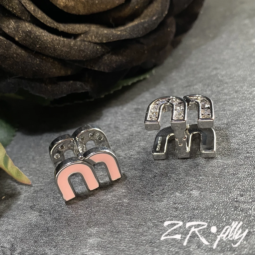 ZR filly 铜合金合成锆石耳饰 法式轻奢时尚耳饰1031