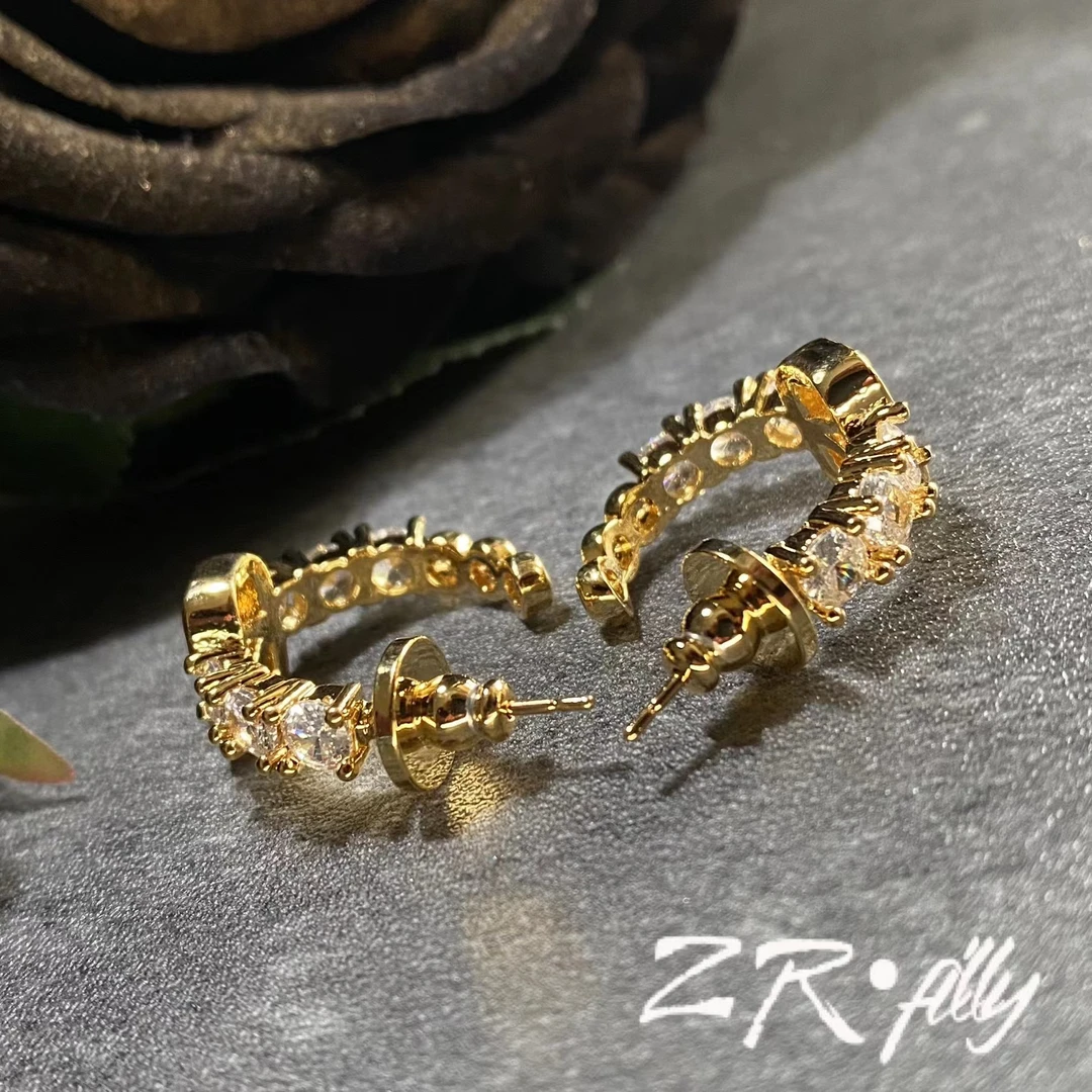 ZR filly 铜合金耳饰 轻奢时尚耳环1063