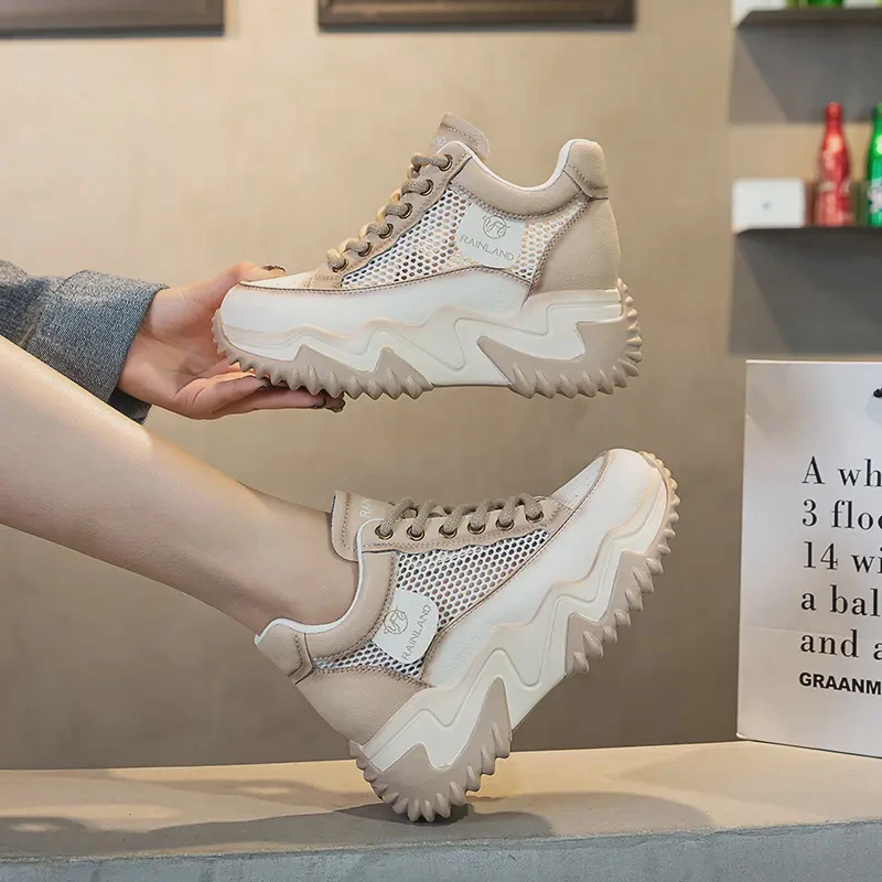 雨土品牌2024真皮夏季百搭ins镂空包头凉鞋女休闲网面透气女鞋潮