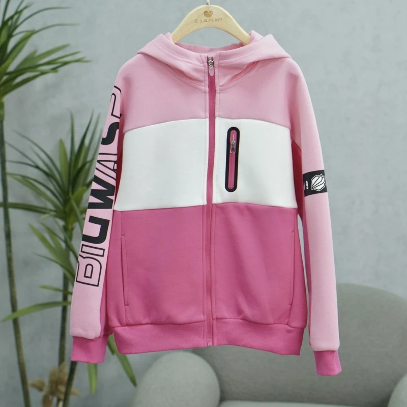 一路童行  A497 大系列 童装 新款秋装中大童连帽外套  661362317