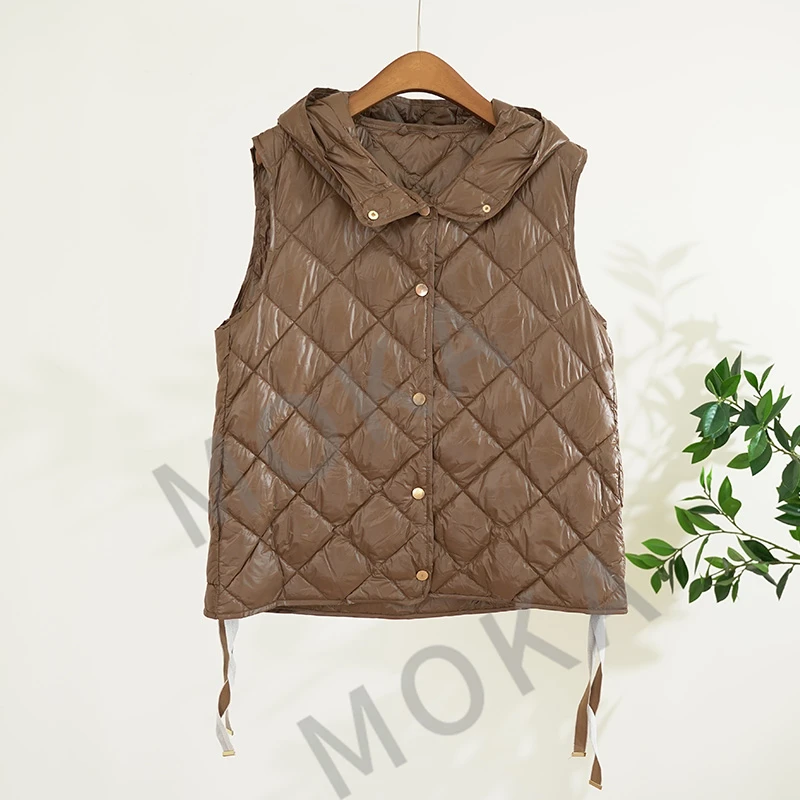 意大利订单菱形绗缝带帽鹅绒服女士马甲（241637）20901