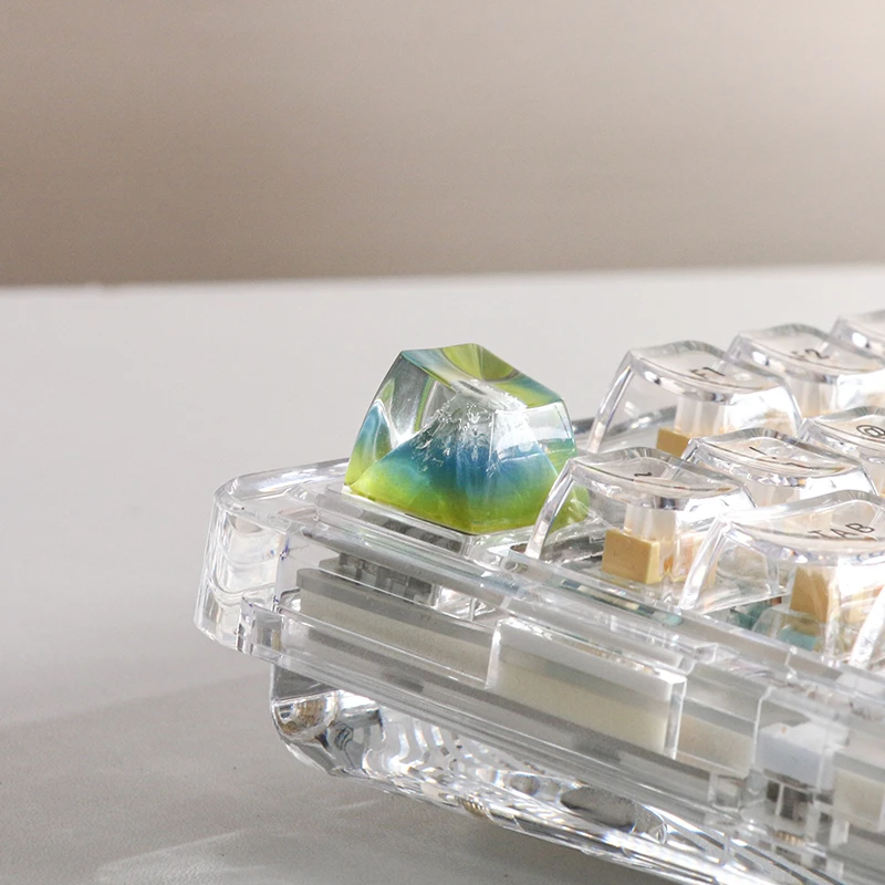 《小世界-富士山下》个性键帽创意机械键盘树脂键帽单个透光十字轴