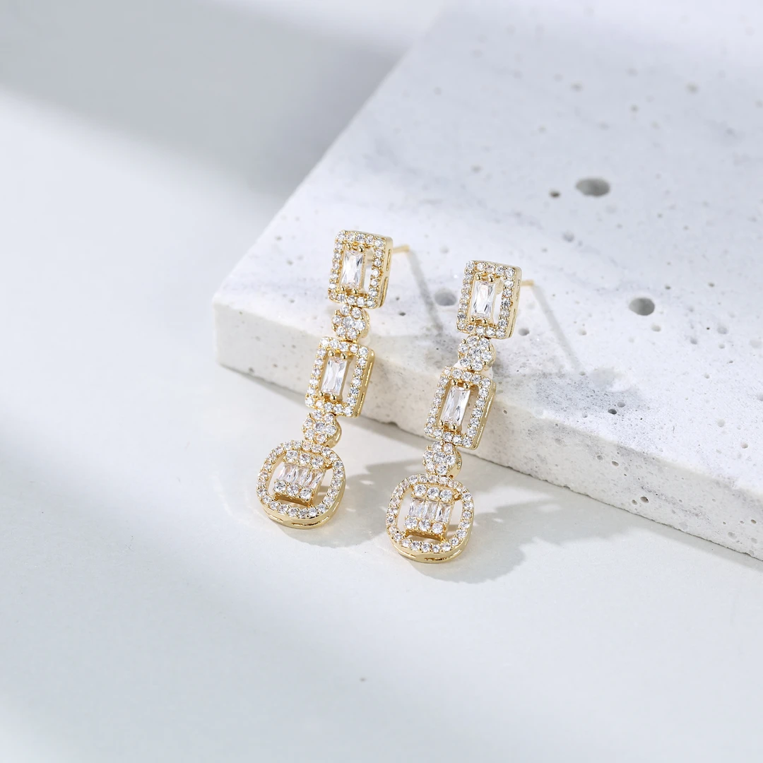 铜合金合成锆石耳饰 【HevinStudio】原创遗失的冠轻奢耳环HE11311