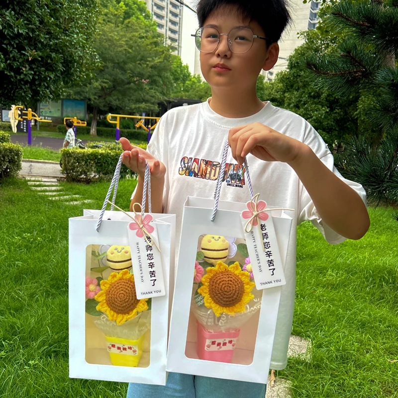 2024新款教师节礼物实用送女老师向日葵手工成品编织花束