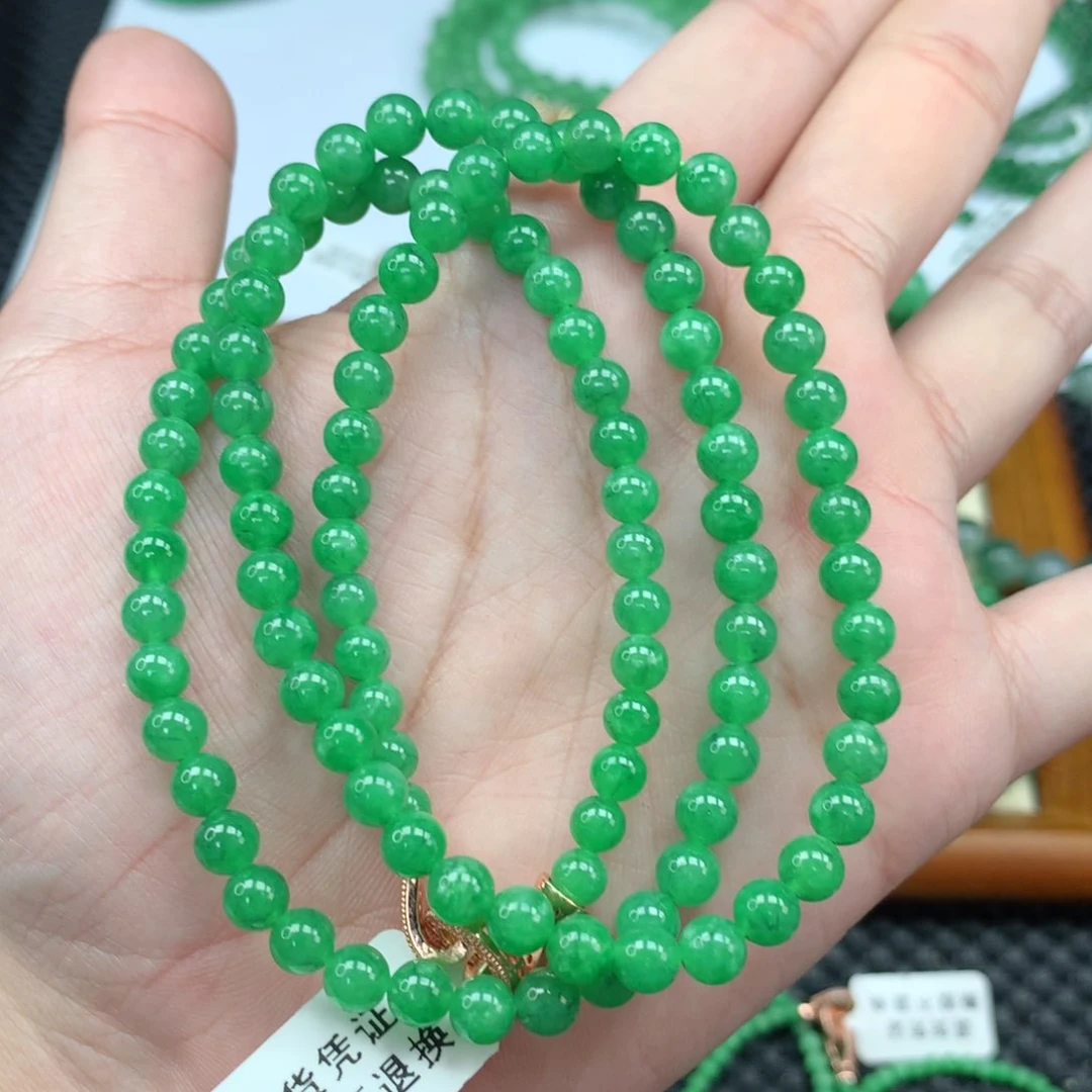 翡翠手链未镶嵌翡翠