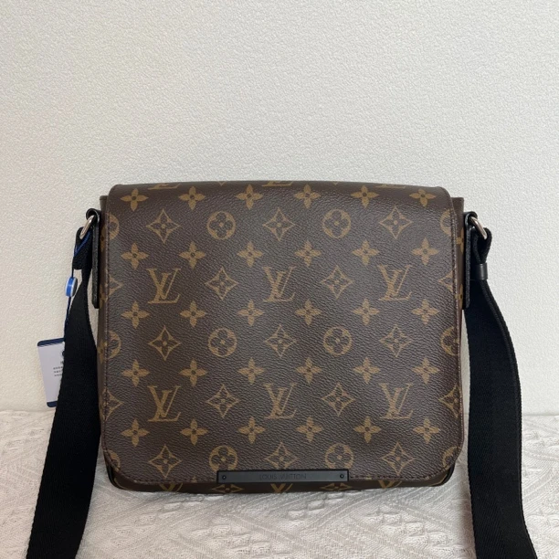 99新 LouisVuitton/路易威登 98新/3558棕老花小号邮差包