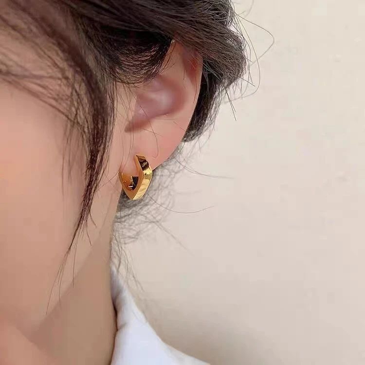 铜合金耳饰 百搭时尚几何菱形耳扣轻奢气质耳环简约耳钉高级感