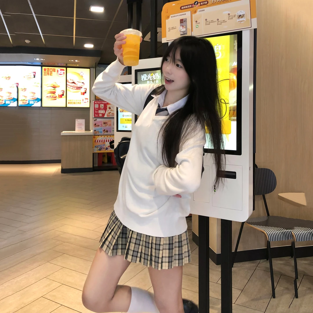 小满格裙校供感半身裙