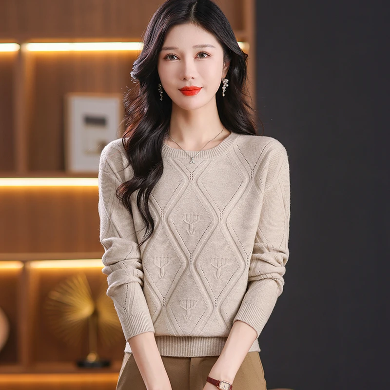 春秋低圆领长袖针织衫女气质显瘦洋气百搭宽松套头上衣