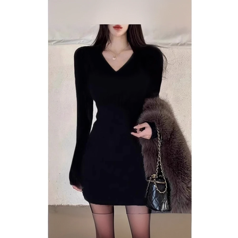 黑色连衣裙女包臀秋冬季内搭内搭紧身显瘦修身性感搭配穿搭短裙子