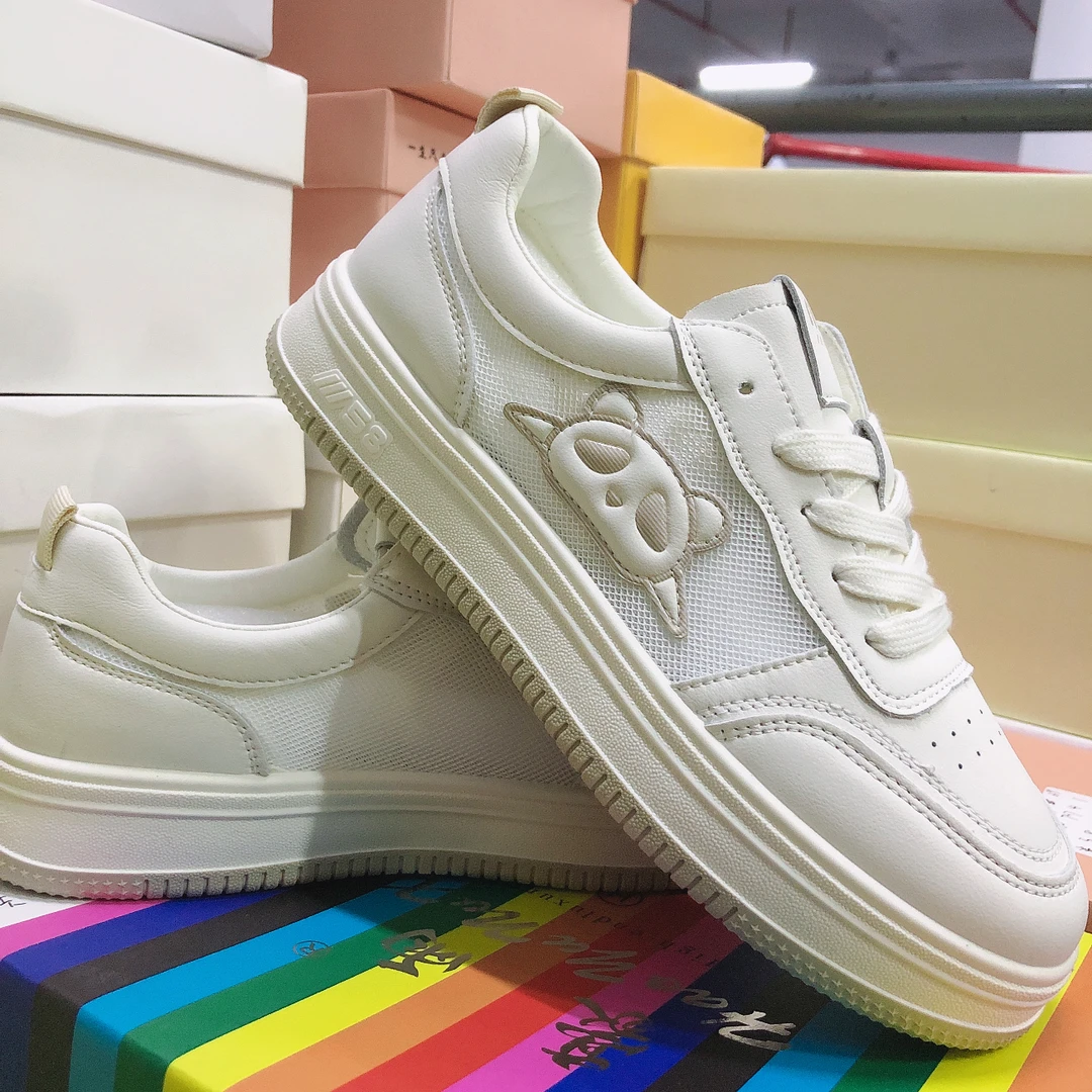 女款夏季百搭休闲板鞋彩虹盒D89