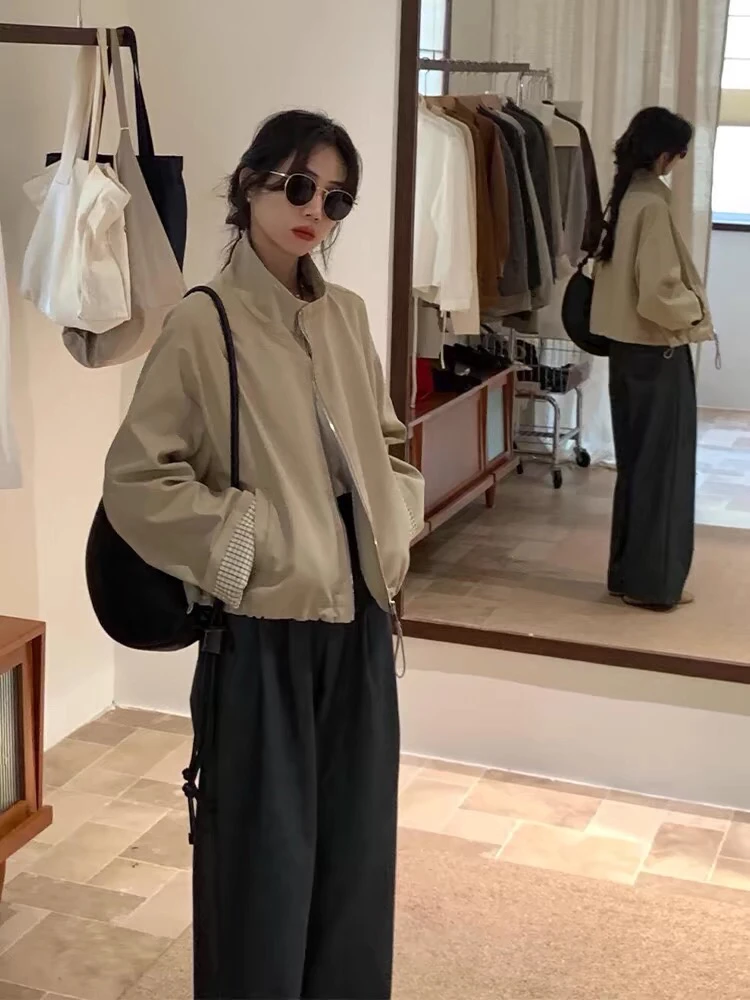 D099女装休闲净版宽松外套8139