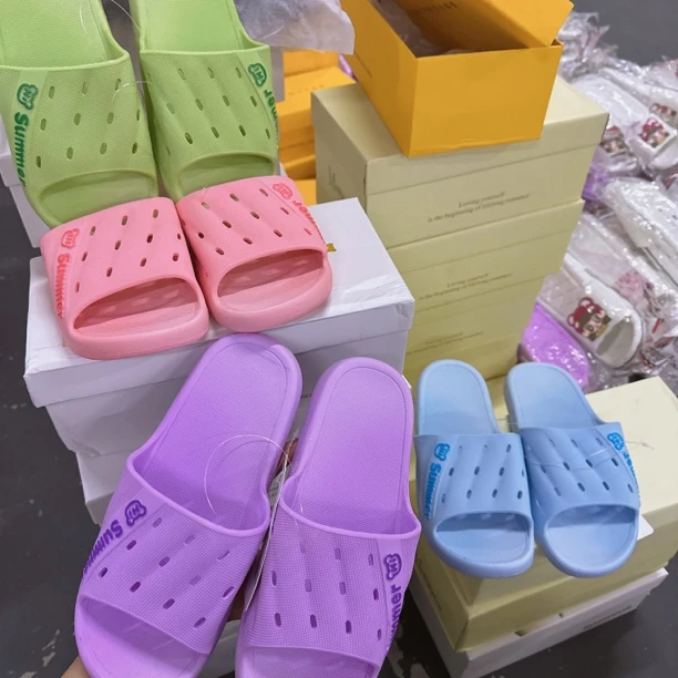 04新款居家可爱图案拖鞋Q21