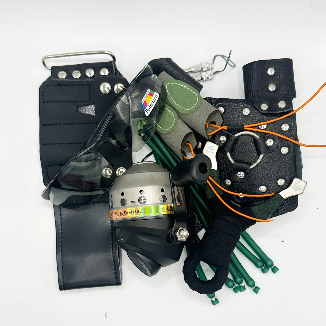 双语堡垒灰狐25渔轮垂钓套装