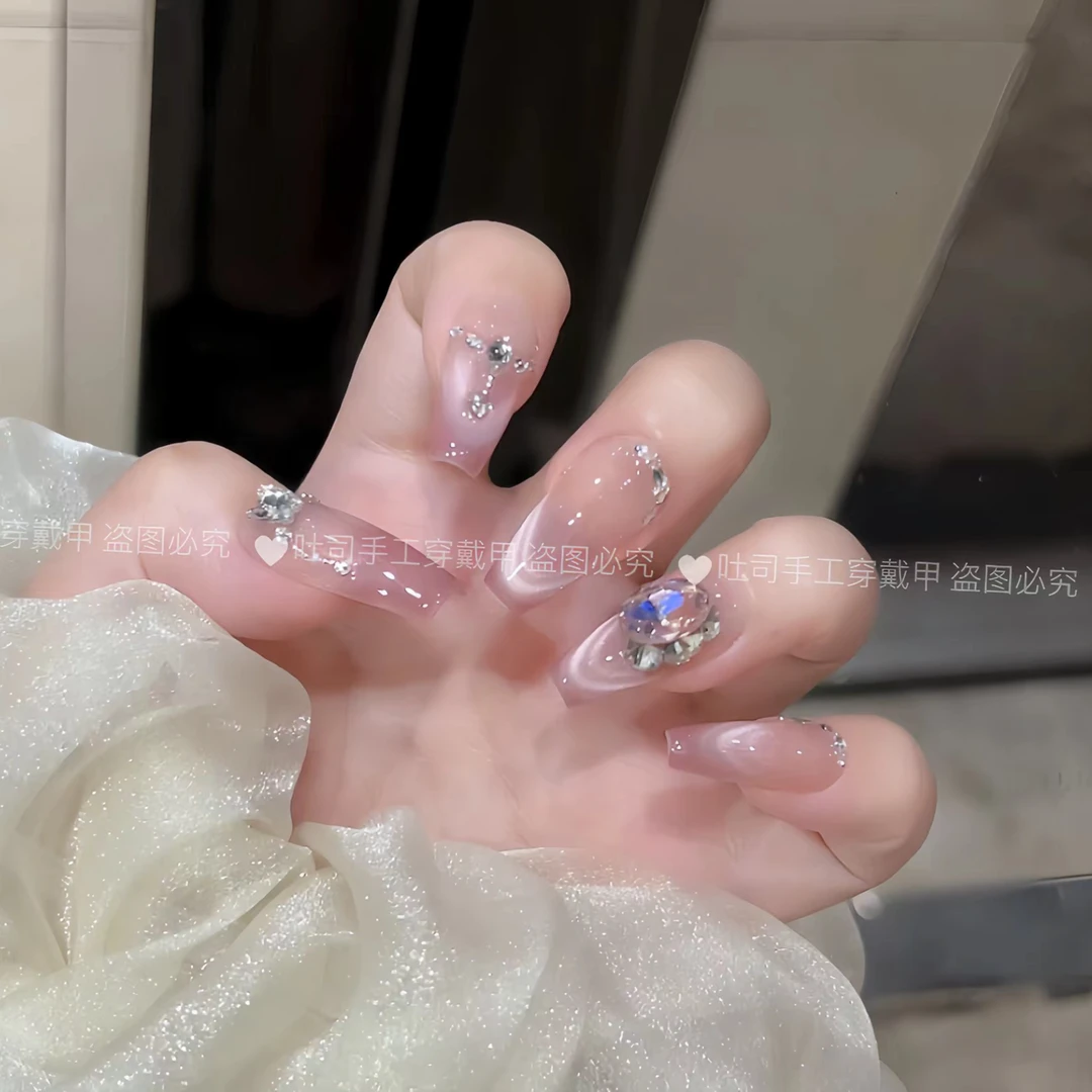 【紫霞仙子】手工穿戴甲爆款钻石微笑猫眼显白高级温柔气质美甲可拆