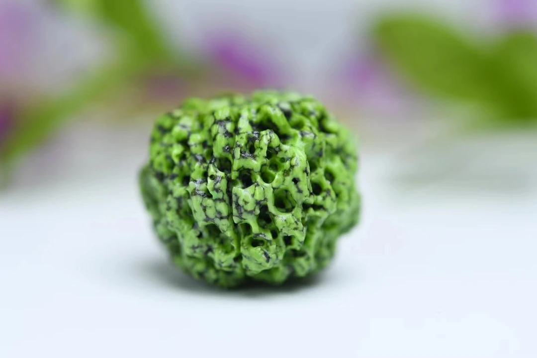 原矿高瓷绿松石菜籽黄金刚