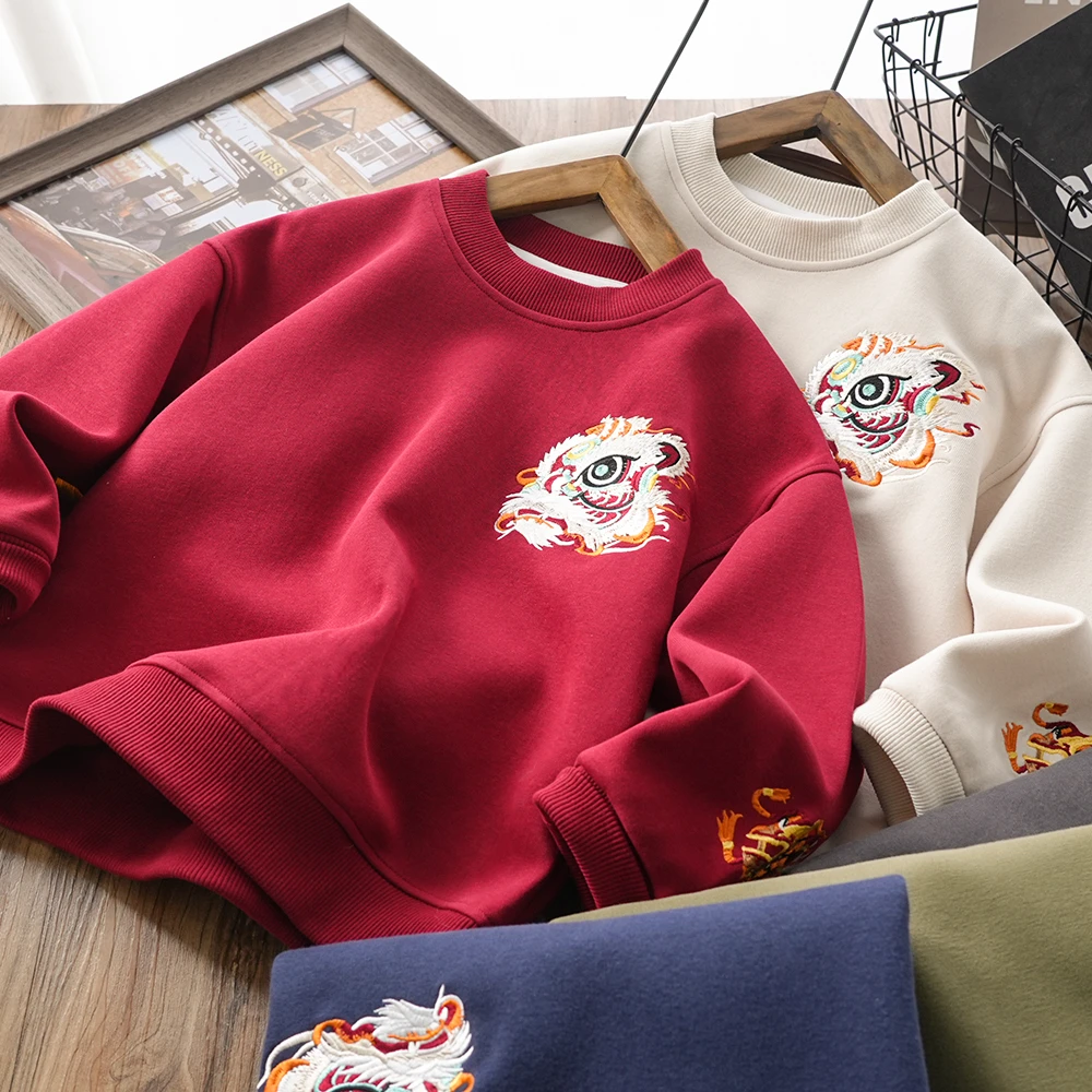 男童儿童春秋新款龙年刺绣年款圆领卫衣中大童拜年服洋气80108