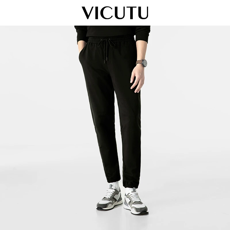 威可多（VICUTU）卫裤男24春季橙标新款舒弹时尚圆领休闲黑色百搭