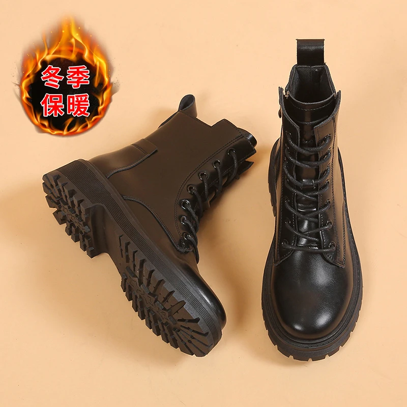 正品女鞋马丁靴冬季软底厚底圆头秋冬粗跟平底加绒系带D66庐一