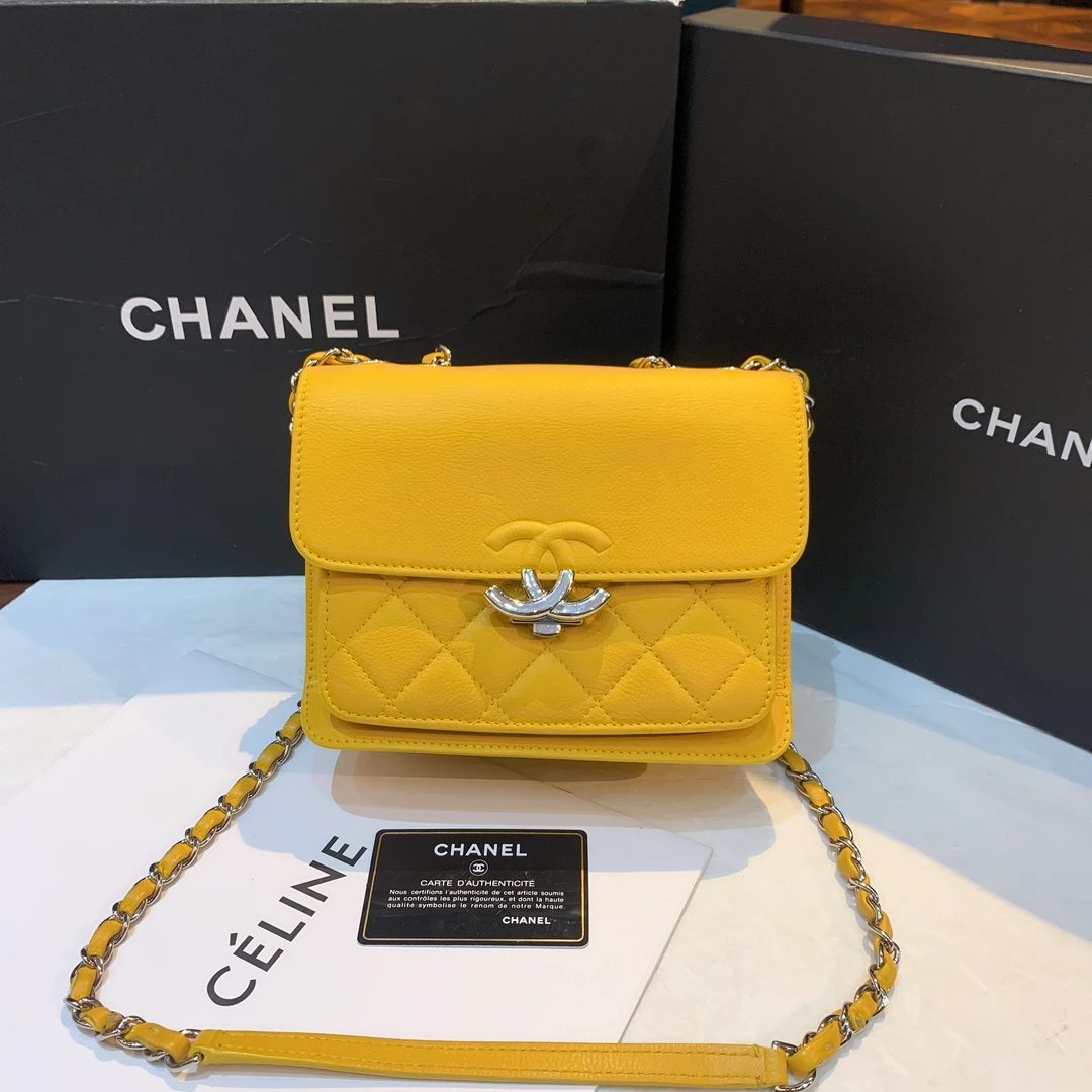 95新 Chanel/香奈儿 Chanel姜黄色古巴单肩包 24060181-03