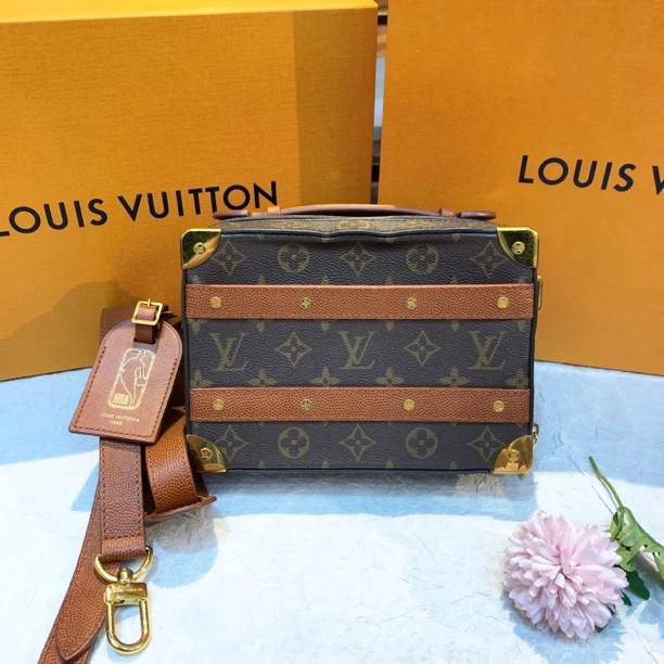95新 LouisVuitton/路易威登 LV老花新款硬盒子 24060057-01