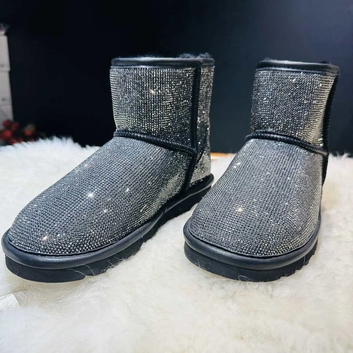 满钻秋冬雪地靴厚底加绒加厚百搭时尚