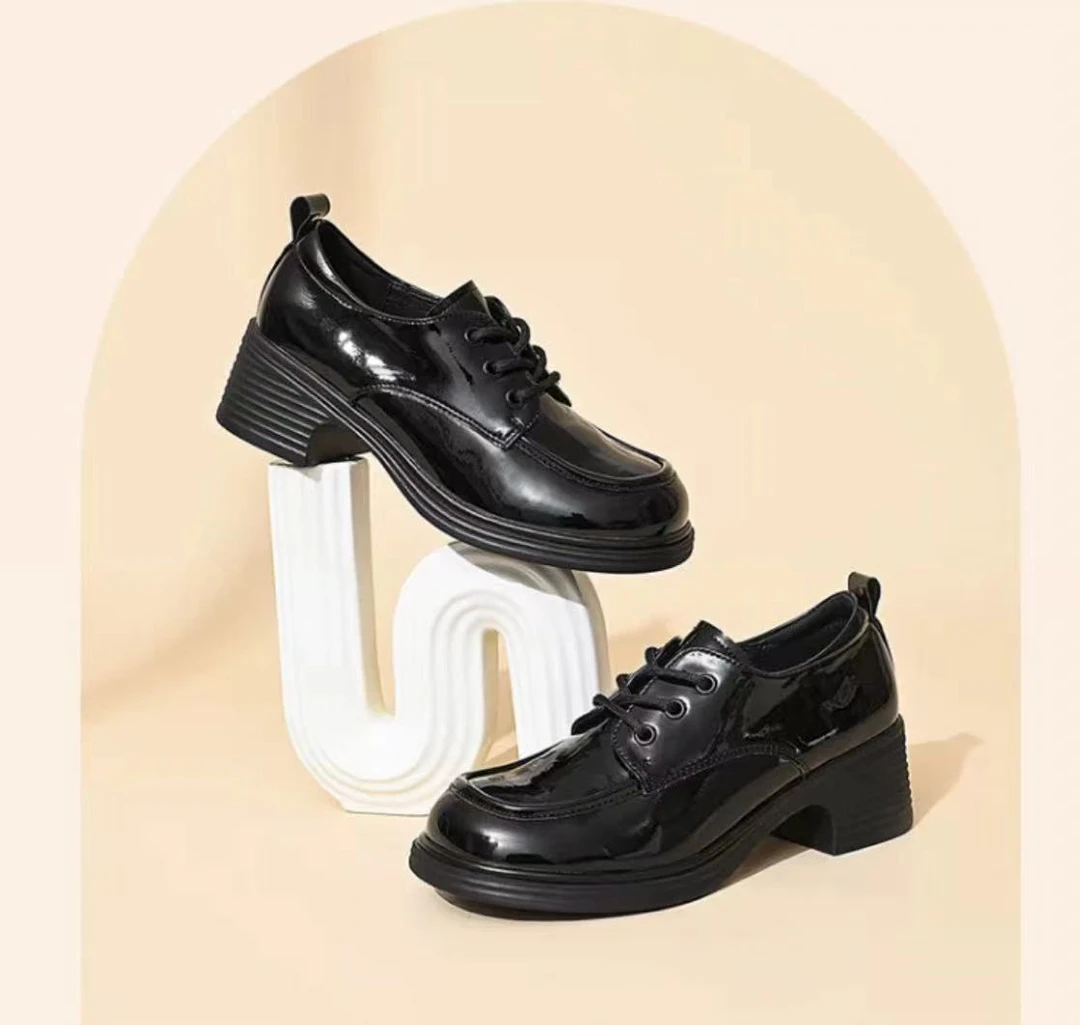 24年244883-108时尚漆皮乐福鞋百搭真皮软底粗跟休闲复古春季