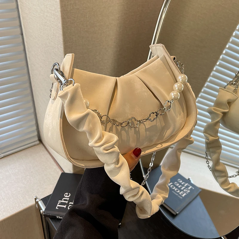 韩版设计2024新款潮流百搭质感褶皱单肩包小众时尚休闲简约斜挎包