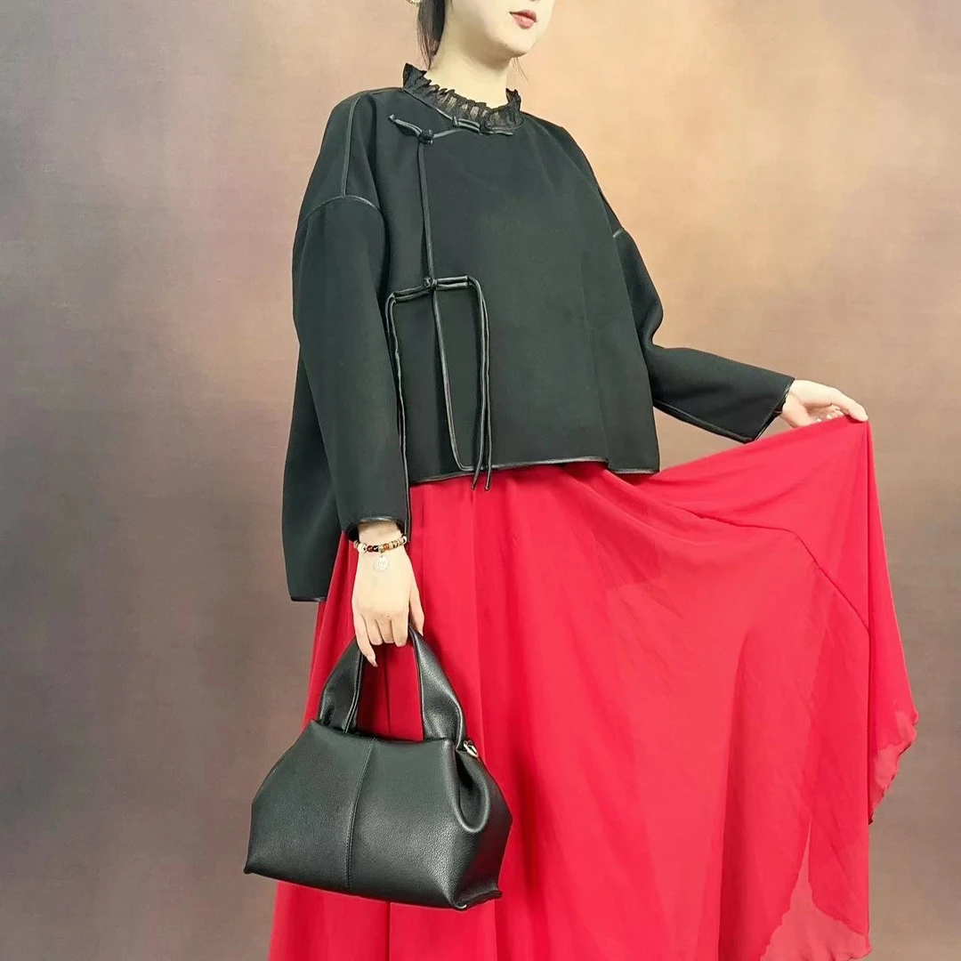 【大海轻奢】S23739新款黑色前短后长不规则盘扣款大衣