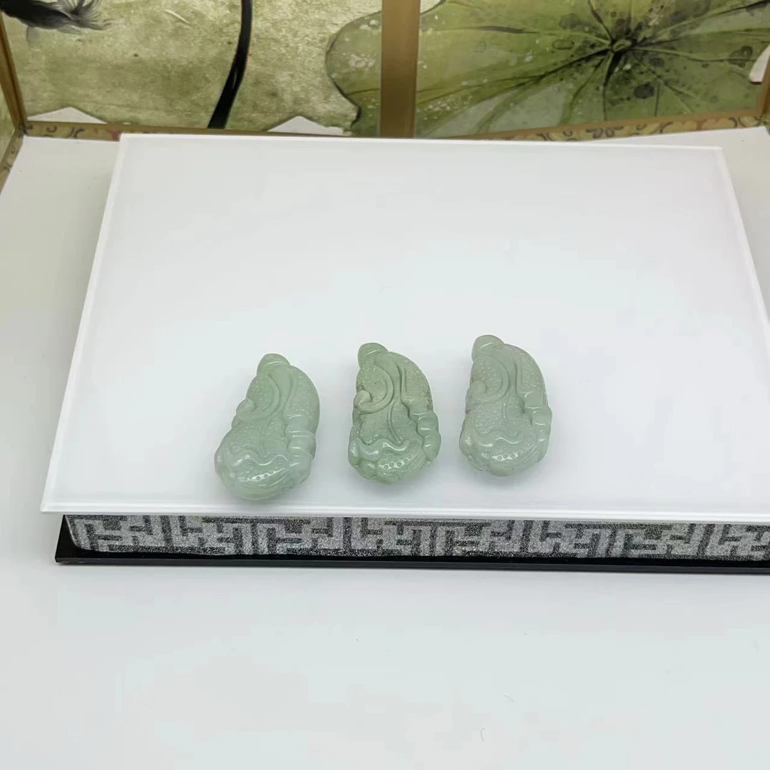 天然缅甸a货翡翠白菜吊坠 C202—多样性发一件