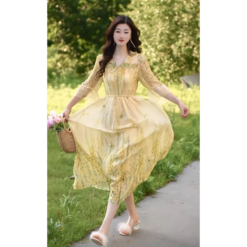 【新蝶寄相思】 限量 重工法式优雅显瘦气质高腰V领中长连衣裙