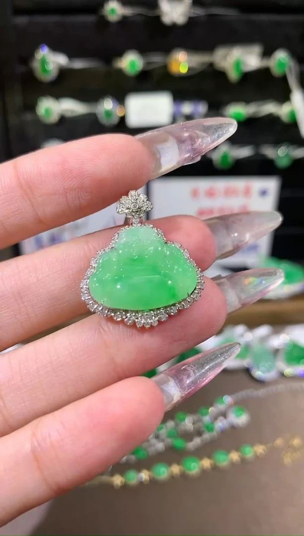 【闪购商品】翡翠颈饰18K金镶嵌佛公