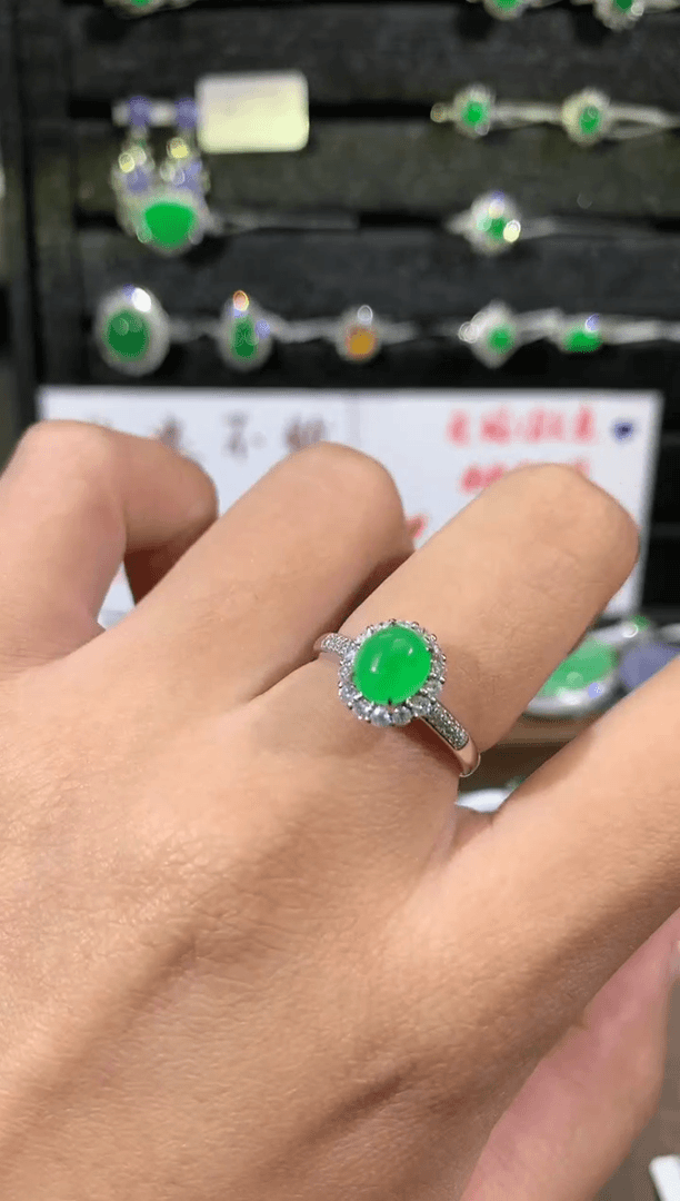 【闪购商品】翡翠戒指18K金镶嵌戒指