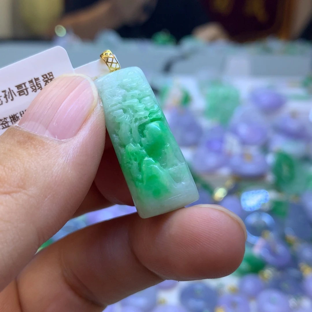 翡翠颈饰18K金镶嵌nvnvnvchunm